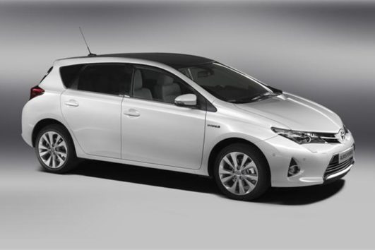 Toyota-Auris-Hybrid